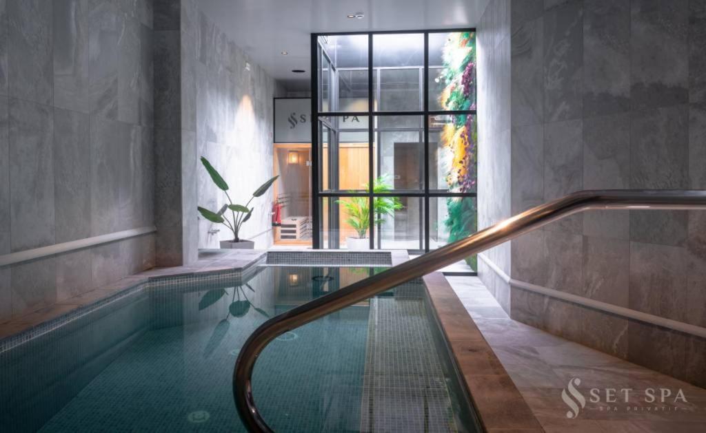 Set Spa Mouscron Extérieur photo